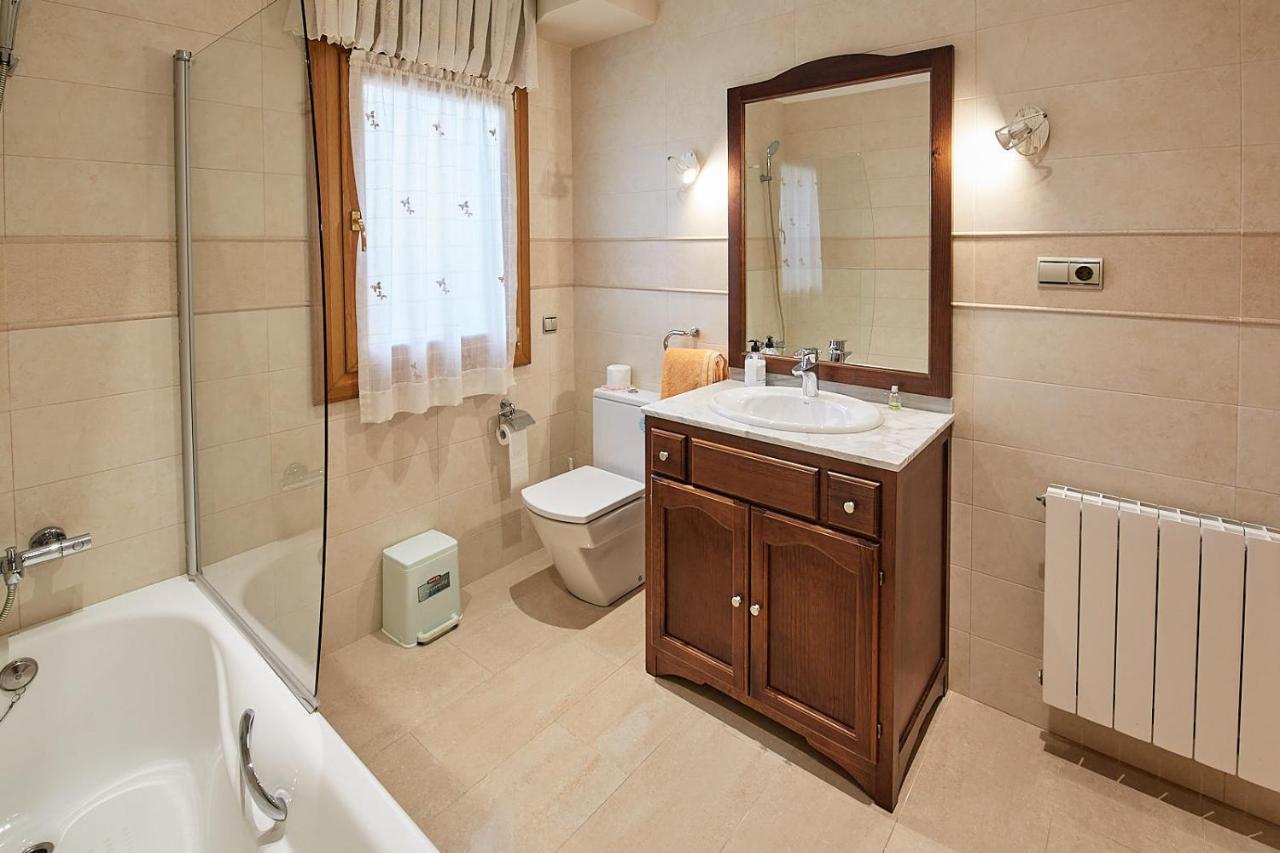 Alojamiento Extrahotelero Casa Ernestina Castillo  Esterno foto