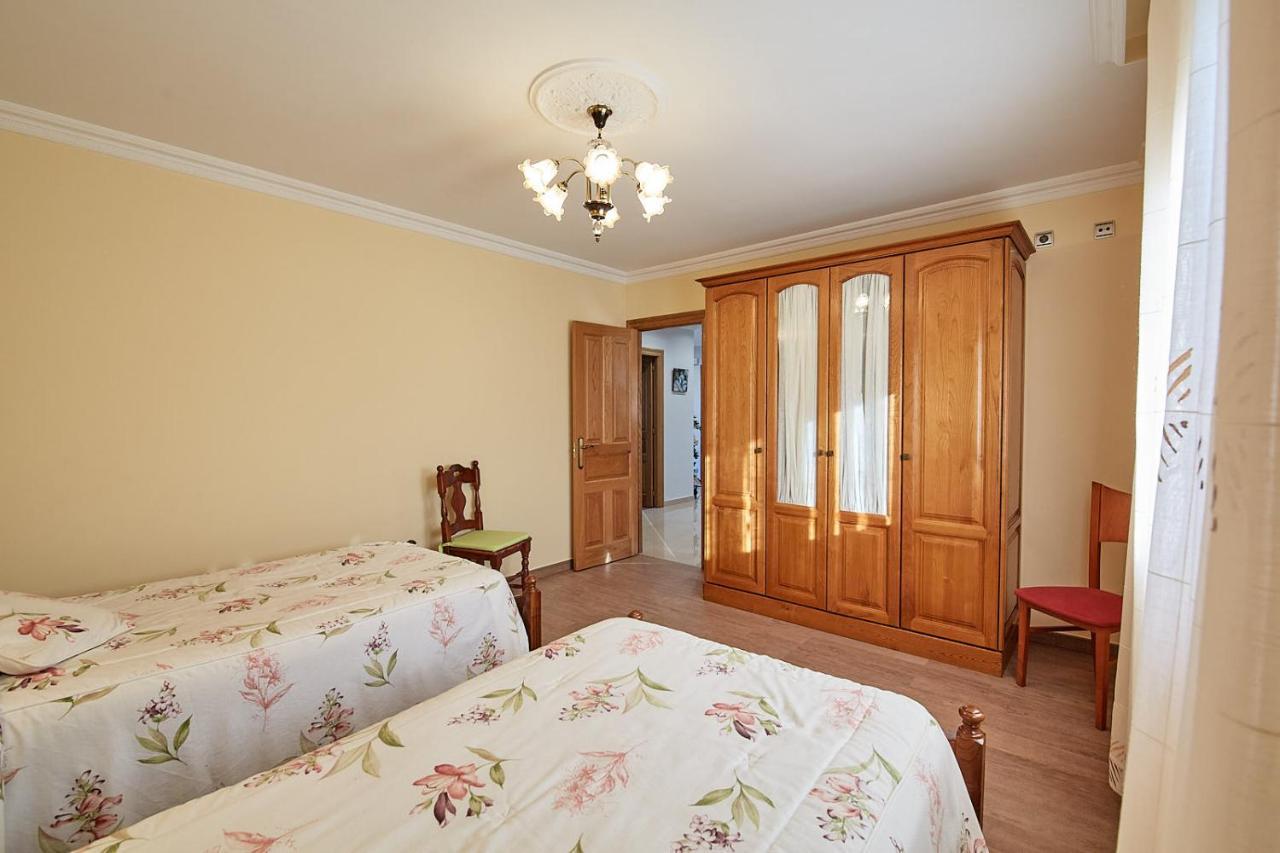 Alojamiento Extrahotelero Casa Ernestina Castillo  Esterno foto