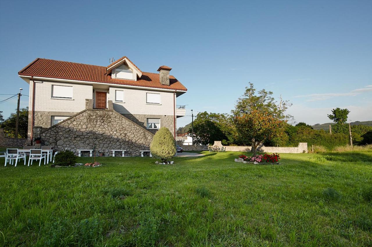 Alojamiento Extrahotelero Casa Ernestina Castillo  Esterno foto