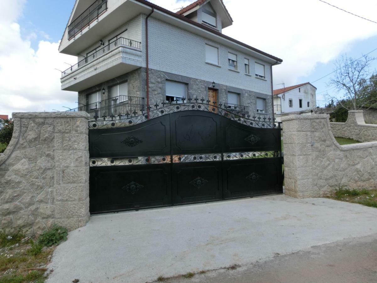 Alojamiento Extrahotelero Casa Ernestina Castillo  Esterno foto